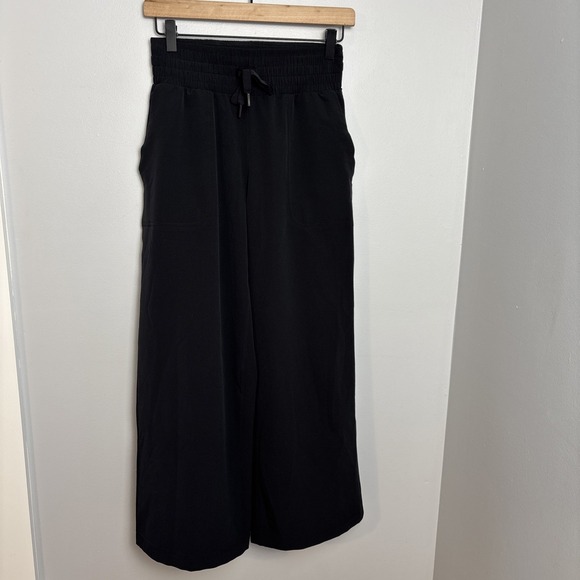 Spanx Women's XS Out Of Office Wide Leg Cropped Pants Black Pockets Drawstring - Picture 1 of 8